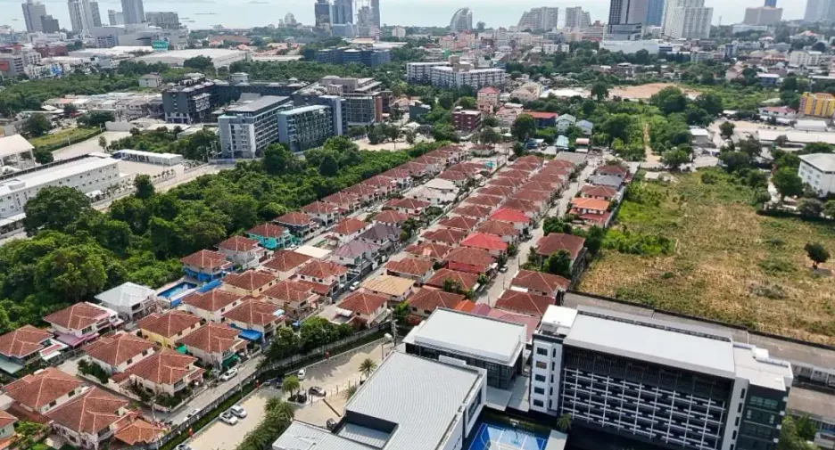 ขาย 5 ห้องนอน บ้านเดี่ยว ใน บางละมุง, ชลบุรี