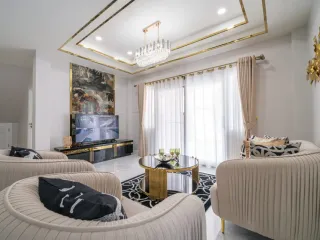À vendre 5 chambres maison à Bang Lamung, Chonburi