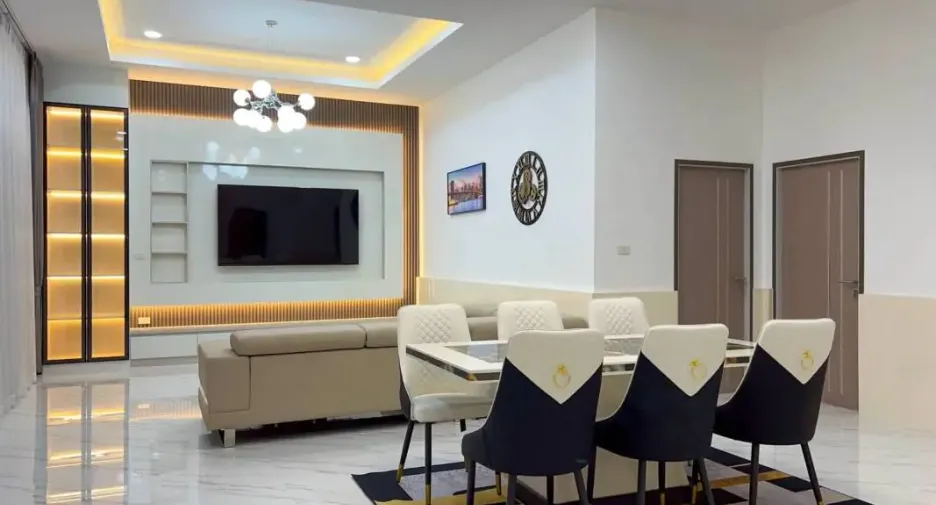 Продажа 3 спальни дом в Huay Yai, Паттайя