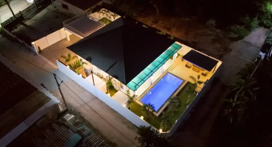 Продажа 3 спальни дом в Huay Yai, Паттайя