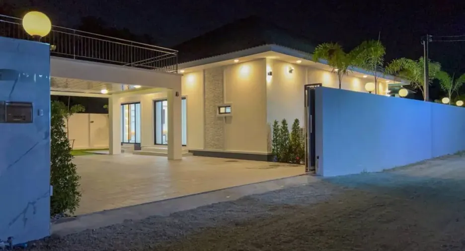 Продажа 3 спальни дом в Huay Yai, Паттайя