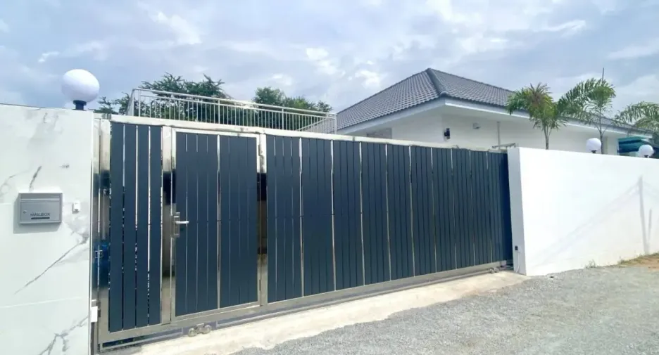 Продажа 3 спальни дом в Huay Yai, Паттайя