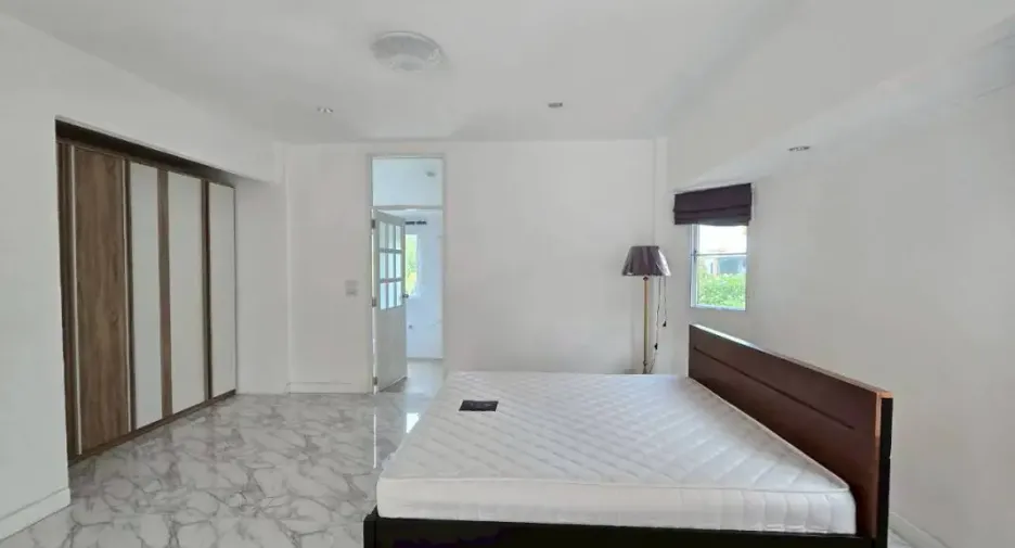 For sale 3 ベッドルーム house in Jomtien, Pattaya