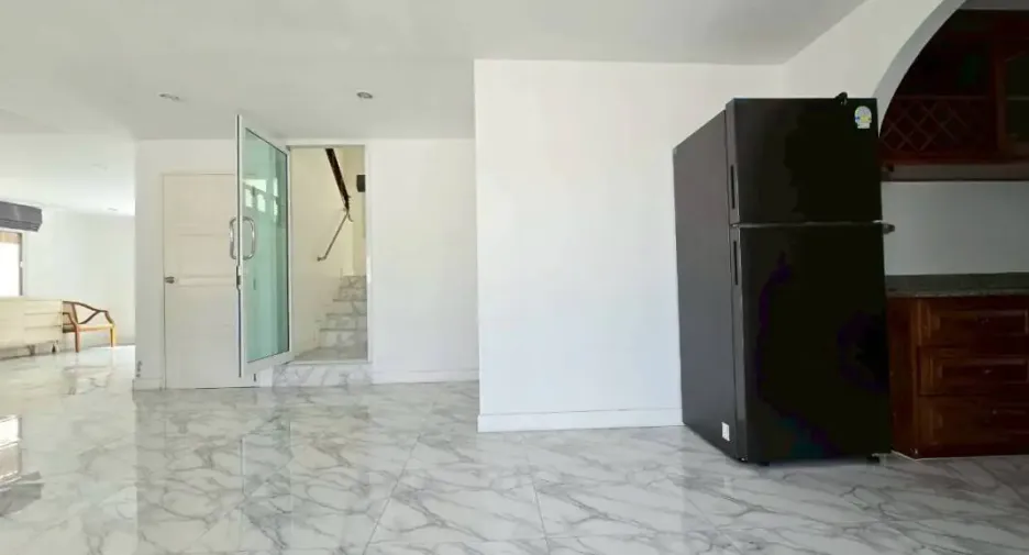 For sale 3 ベッドルーム house in Jomtien, Pattaya