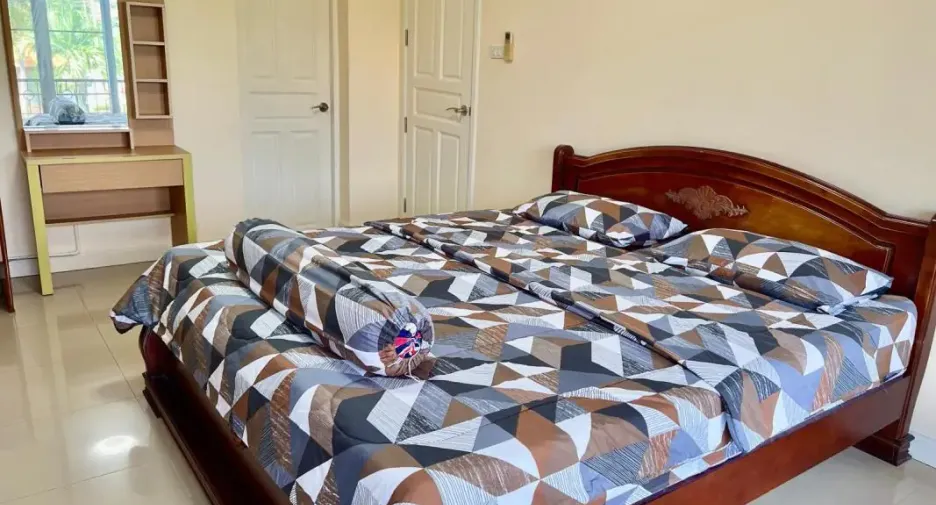 Продажа 4 спальни дом в Банг Сарай, Паттайя