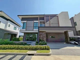 Casa en venta de 4 habitaciones en Bang Lamung, Chonburi