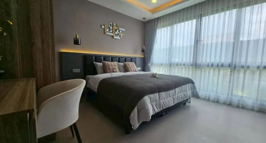 For sale 3 ベッドルーム condo in Bang Lamung, Chonburi