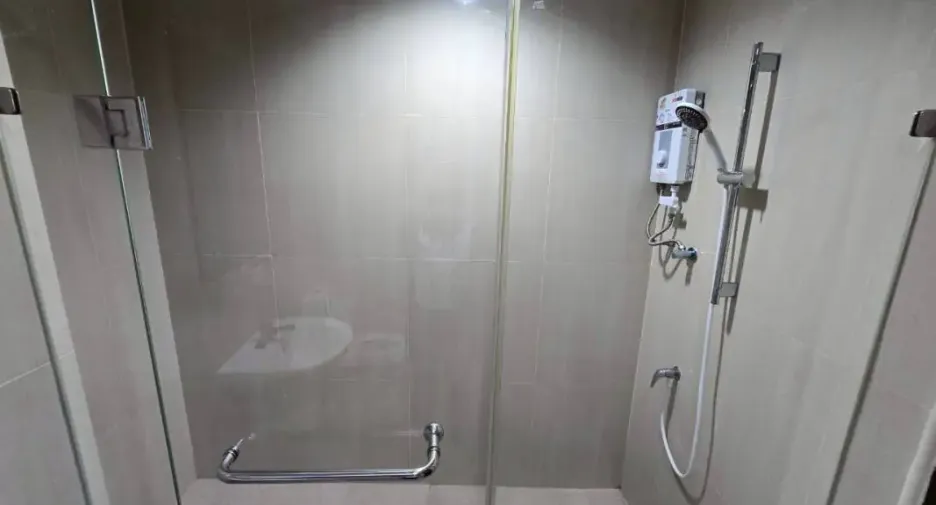 For rent and for sale 2 bedrooms condo in Bang Lamung, Chonburi