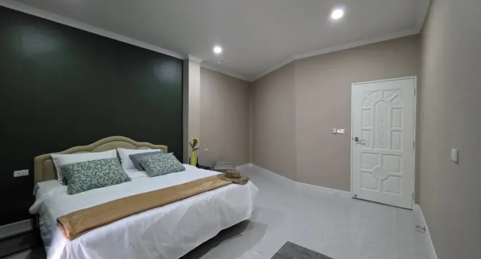 For rent そして for sale 3 ベッドルーム house in Bang Lamung, Chonburi