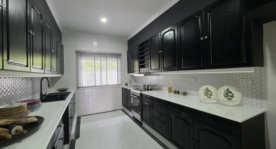 For rent そして for sale 3 ベッドルーム house in Bang Lamung, Chonburi