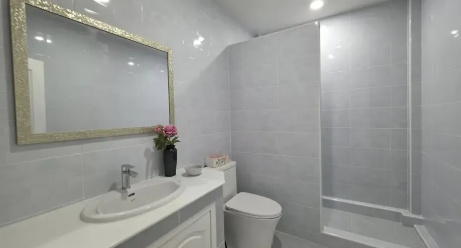 For rent そして for sale 3 ベッドルーム house in Bang Lamung, Chonburi