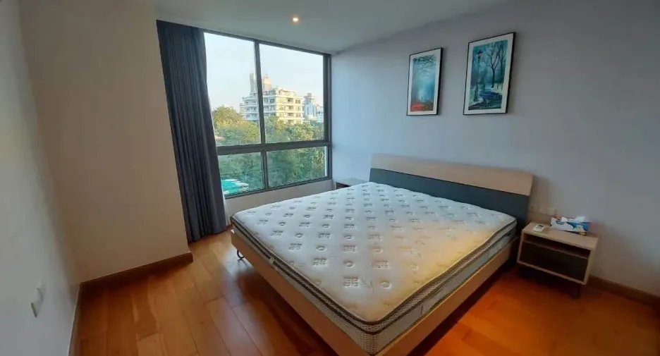 For sale 2 bedrooms condo in Watthana, Bangkok