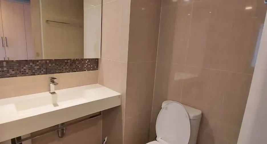 For sale 2 bedrooms condo in Watthana, Bangkok