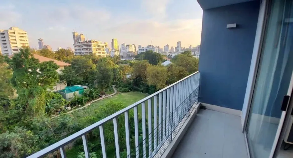 For sale 2 bedrooms condo in Watthana, Bangkok