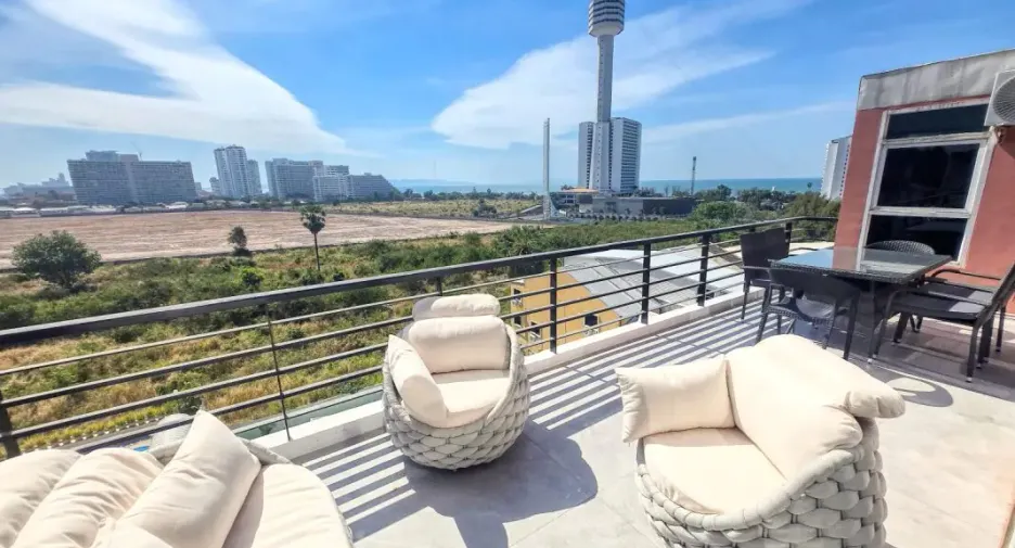 À vendre 3 chambres condo à Bang Lamung, Chonburi