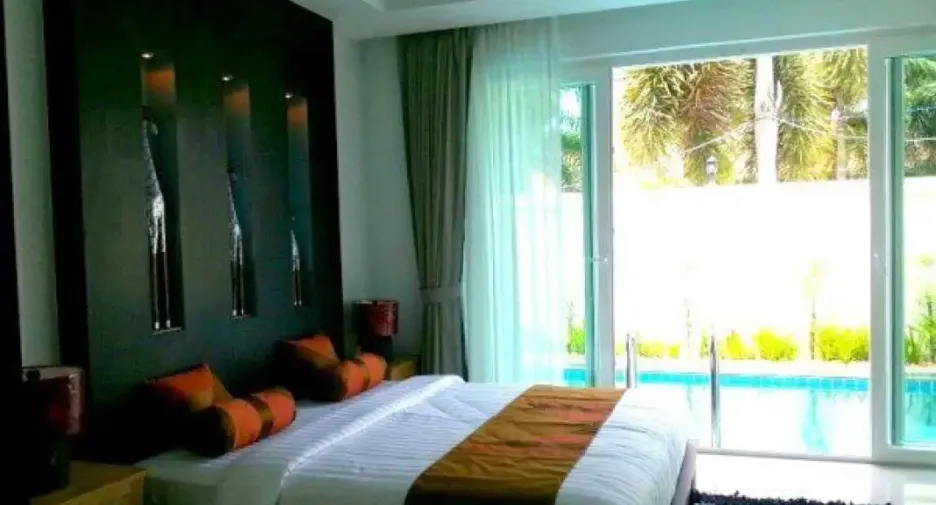 Haus zur Miete und zum Kauf mit 4 Zimmer in Bang Lamung, Chonburi