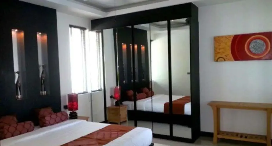 Haus zur Miete und zum Kauf mit 4 Zimmer in Bang Lamung, Chonburi