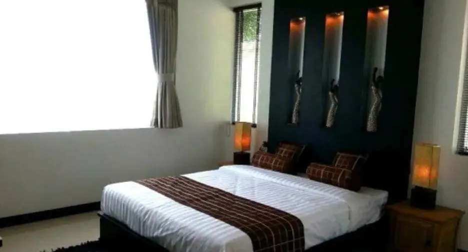 Haus zur Miete und zum Kauf mit 4 Zimmer in Bang Lamung, Chonburi