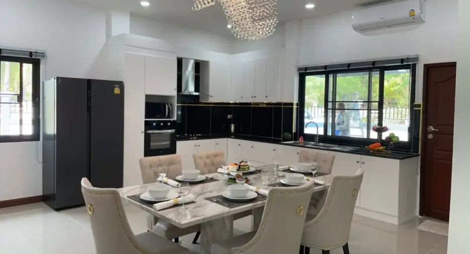 ขาย 4 ห้องนอน บ้านเดี่ยว ใน บางละมุง, ชลบุรี