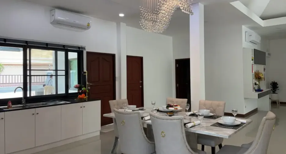 ขาย 4 ห้องนอน บ้านเดี่ยว ใน บางละมุง, ชลบุรี