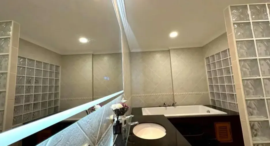 À vendre 2 chambres condo à Bang Lamung, Chonburi