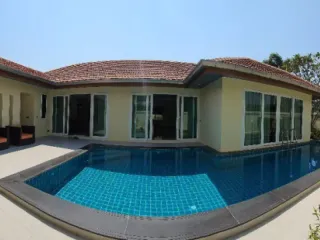For Rent 4 Bedroom House In Bang Lamung, Chonburi