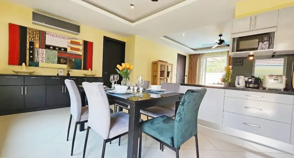 Haus zur Miete und zum Kauf mit 4 Zimmer in Bang Lamung, Chonburi