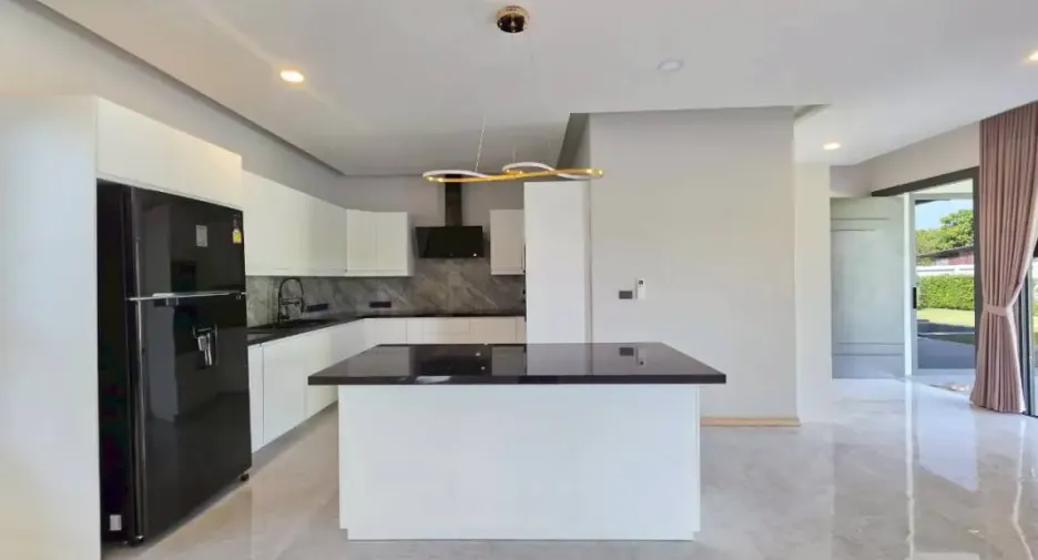 出售 3 卧室 独立屋 在 Bang Lamung, Chon Buri