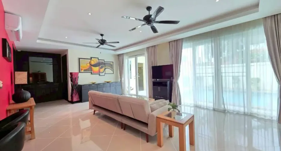ให้เช่า และ ขาย 4 ห้องนอน บ้านเดี่ยว ใน บางละมุง, ชลบุรี