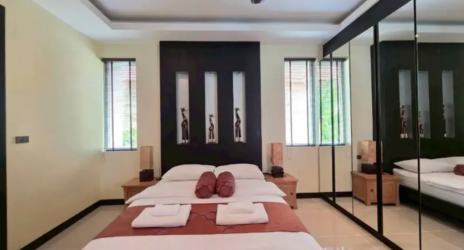 ให้เช่า และ ขาย 4 ห้องนอน บ้านเดี่ยว ใน บางละมุง, ชลบุรี