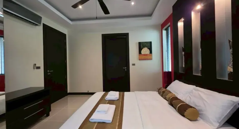 ให้เช่า และ ขาย 4 ห้องนอน บ้านเดี่ยว ใน บางละมุง, ชลบุรี