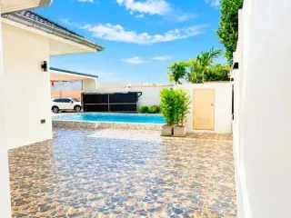出售 4 卧室 独立屋 在 Bang Lamung, Chon Buri