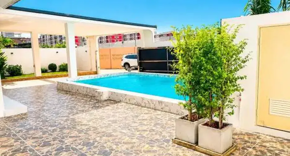 Casa en venta de 4 habitaciones en Bang Lamung, Chonburi