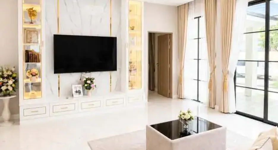 Casa en venta de 4 habitaciones en Bang Lamung, Chonburi