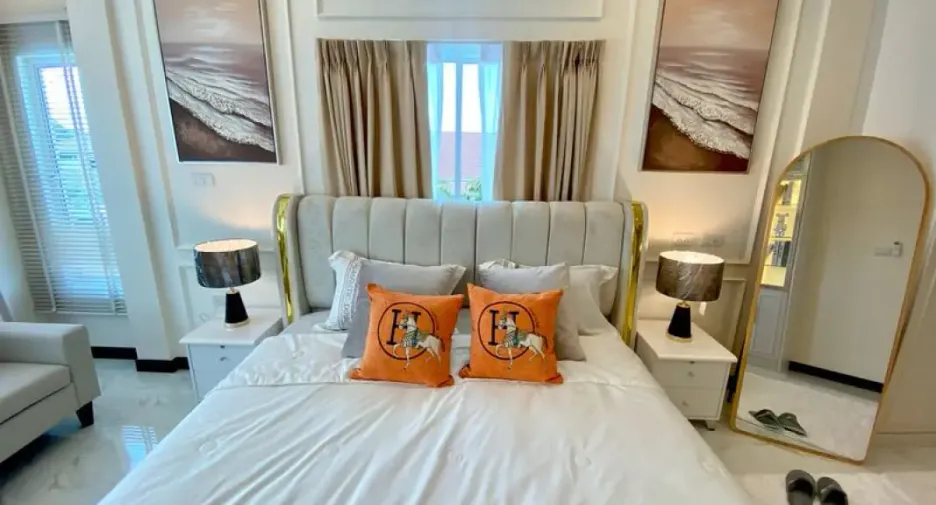 For sale 5 ベッドルーム house in Bang Lamung, Chonburi