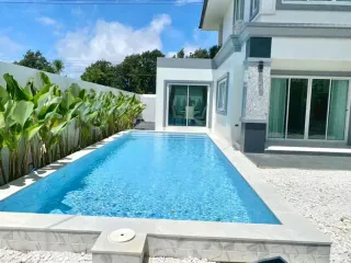 For sale 5 bedrooms house in Bang Lamung, Chonburi