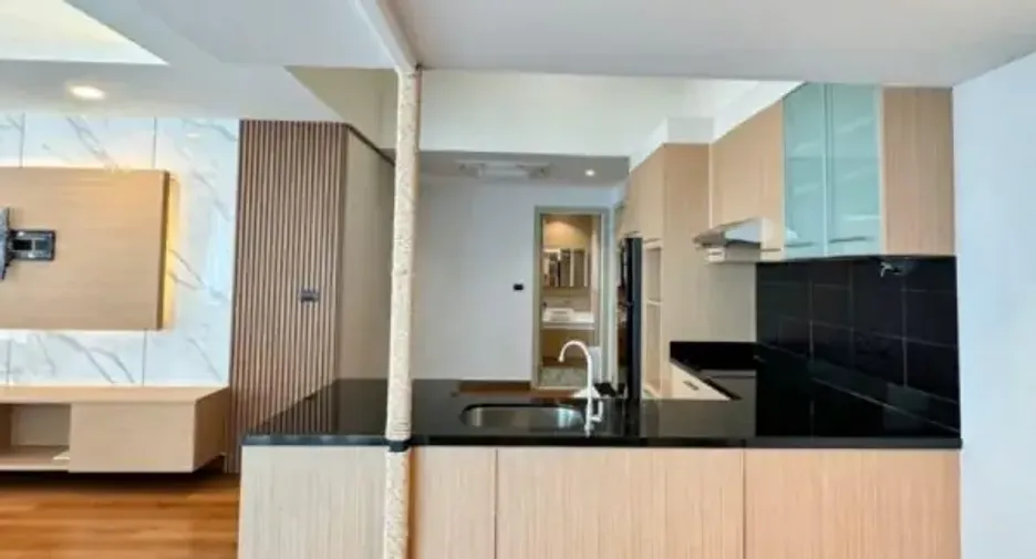 For rent and for sale 2 bedrooms condo in Jomtien, Pattaya