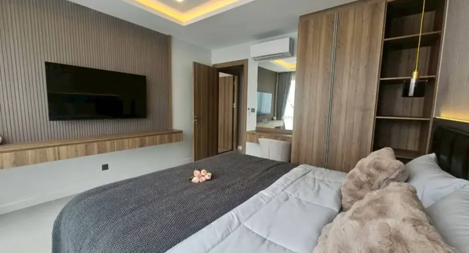 For sale 3 bedrooms condo in Bang Lamung, Chonburi