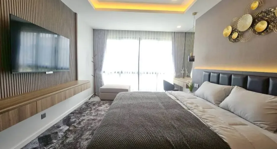 For sale 3 bedrooms condo in Bang Lamung, Chonburi