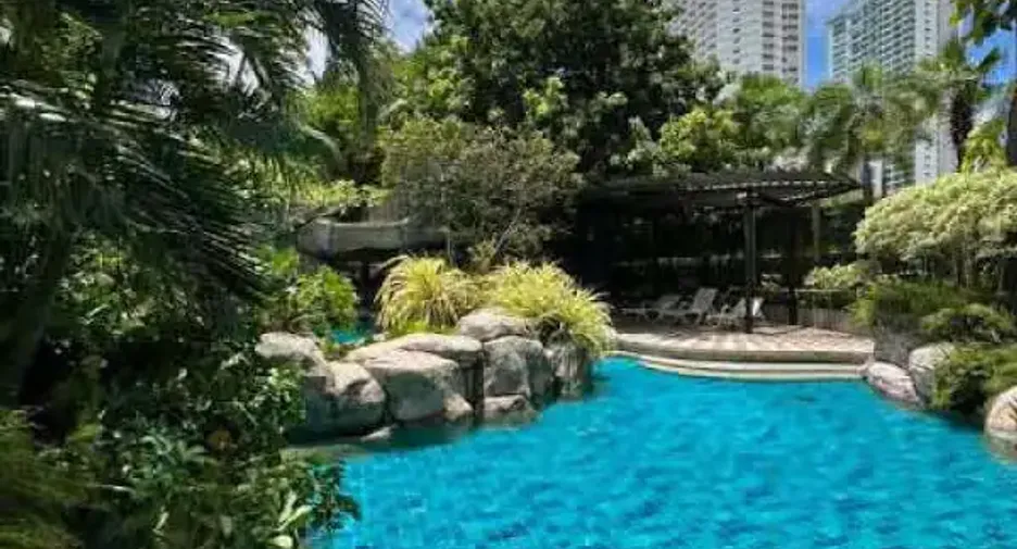 For sale 2 ベッドルーム condo in Bang Lamung, Chonburi