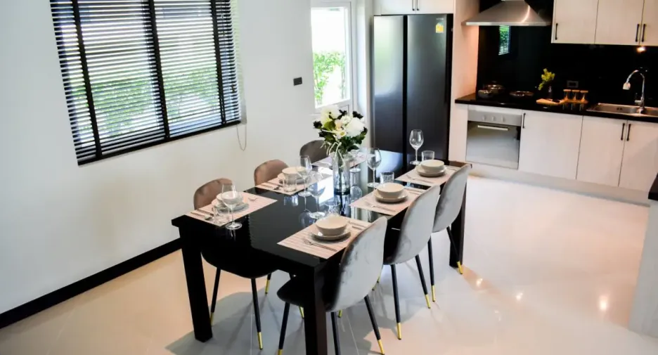 Haus zum Kauf mit 4 Zimmer in Bang Lamung, Chonburi