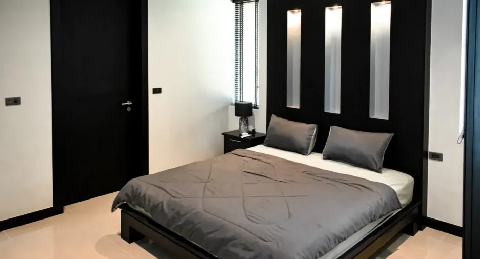 Haus zum Kauf mit 4 Zimmer in Bang Lamung, Chonburi