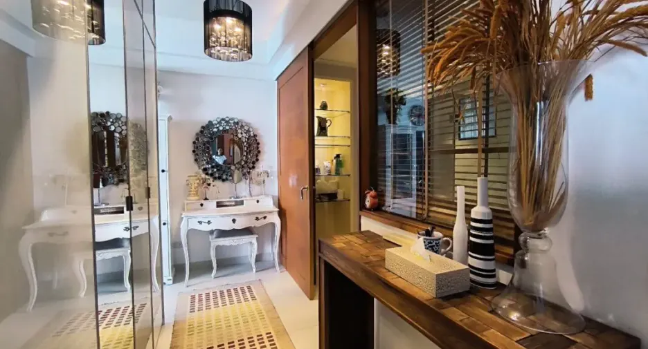 À vendre 2 chambres condo à Bang Lamung, Chonburi