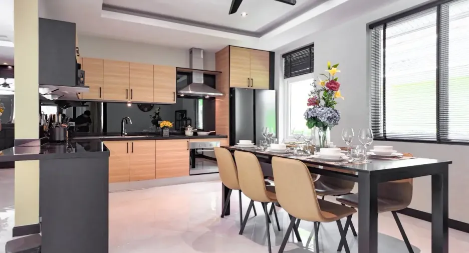 Haus zum Kauf mit 4 Zimmer in Bang Lamung, Chonburi