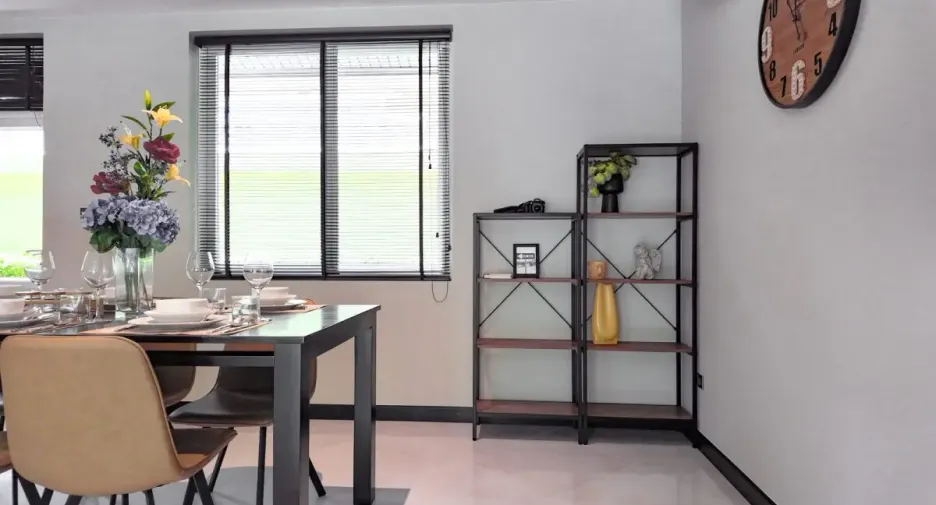 Haus zum Kauf mit 4 Zimmer in Bang Lamung, Chonburi