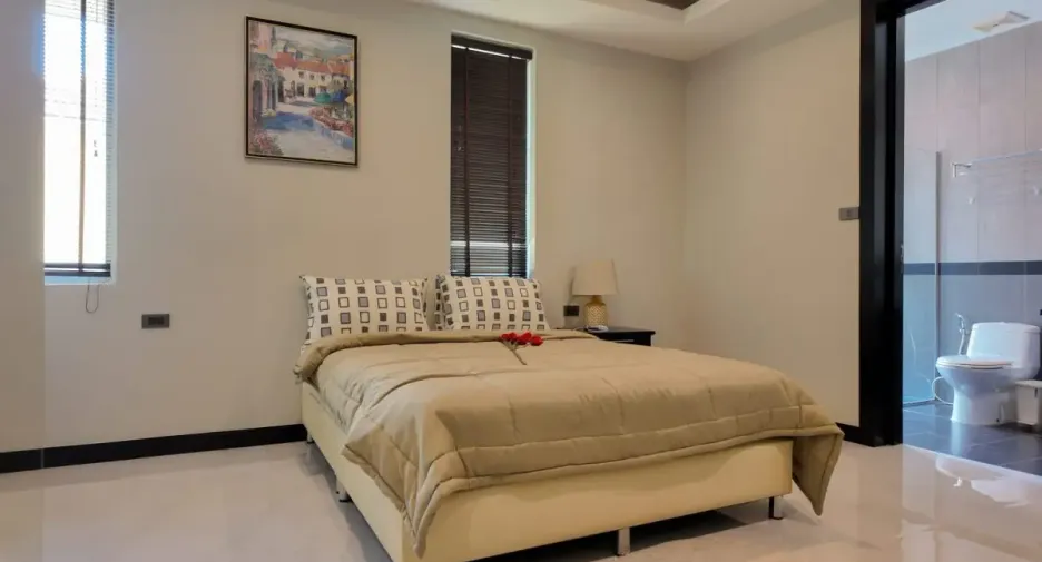 Haus zum Kauf mit 4 Zimmer in Bang Lamung, Chonburi