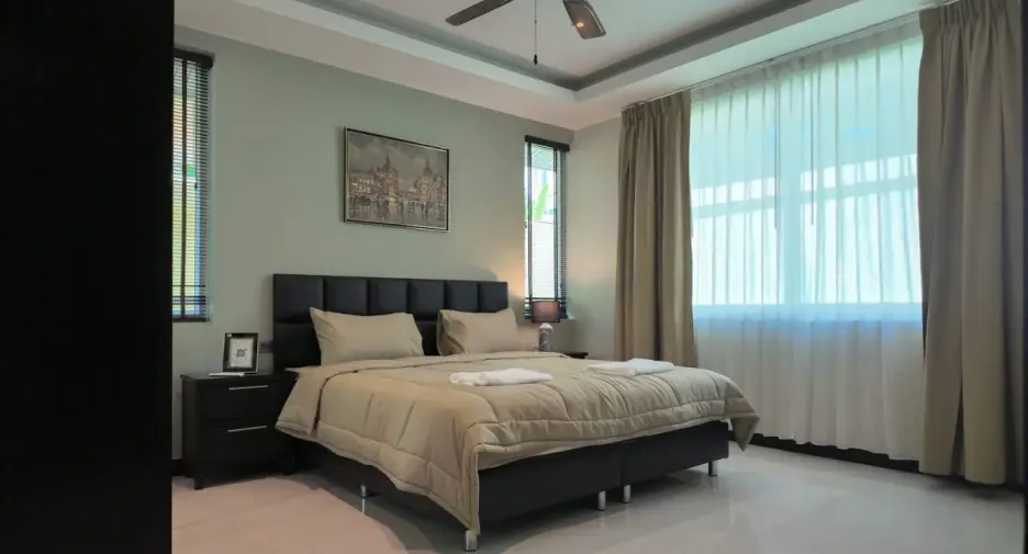 Haus zum Kauf mit 4 Zimmer in Bang Lamung, Chonburi
