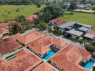 Casa en venta de 4 habitaciones en Bang Lamung, Chonburi