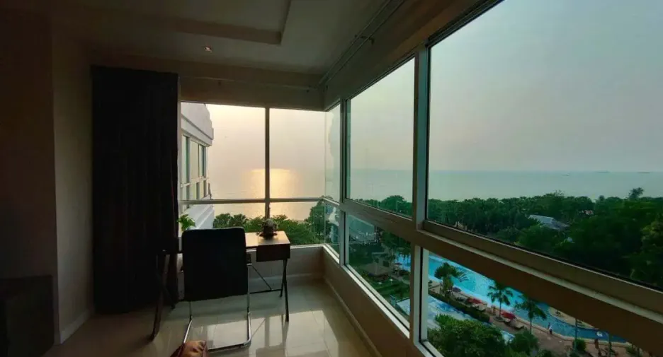 For rent and for sale 1 bed condo in Bang Lamung, Chonburi