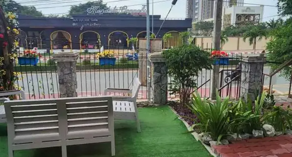Casa en venta de 5 habitaciones en Bang Lamung, Chonburi